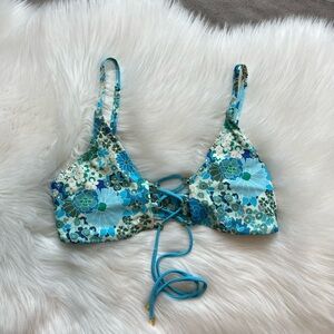 B. Swim Lace Up Blue Flower Bikini Top Size Large